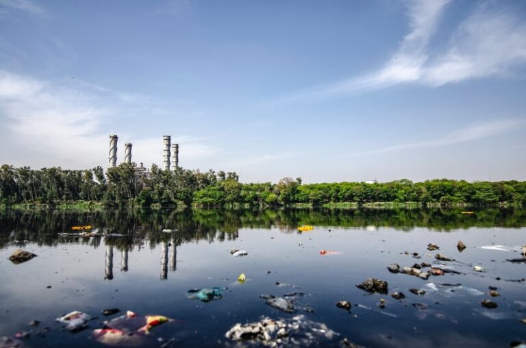 como-interviene-la-quimica-para-identificar-agentes-contaminantes