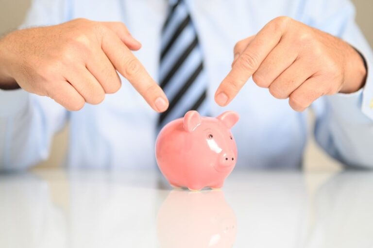 como-se-reparten-los-intereses-en-una-caja-de-ahorro