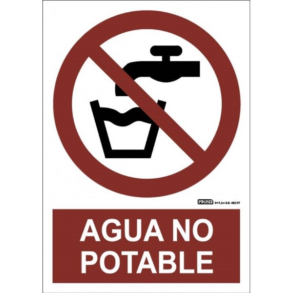 que-hacer-si-he-bebido-agua-no-potable