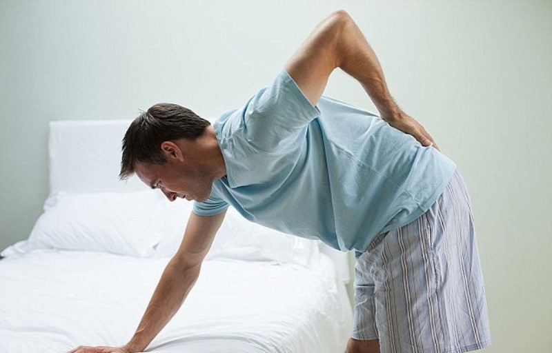 se-puede-trabajar-con-dolor-de-espalda